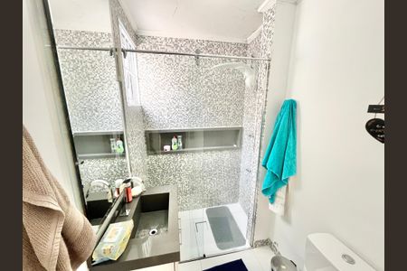 Apartamento à venda com 74m², 2 quartos e 1 vagaBanheiro