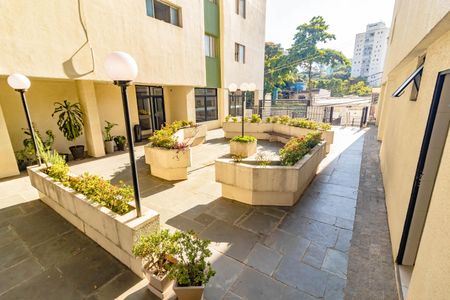 Apartamento à venda com 72m², 2 quartos e 1 vaga