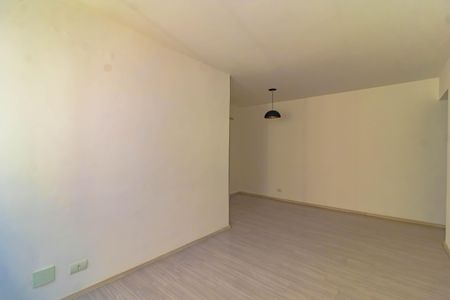 Apartamento à venda com 72m², 2 quartos e 1 vaga