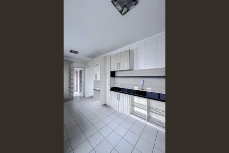 Apartamento para alugar com 98m², 4 quartos e 3 vagasCozinha