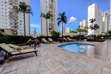 Apartamento para alugar com 98m², 4 quartos e 3 vagasÁrea comum - Piscina