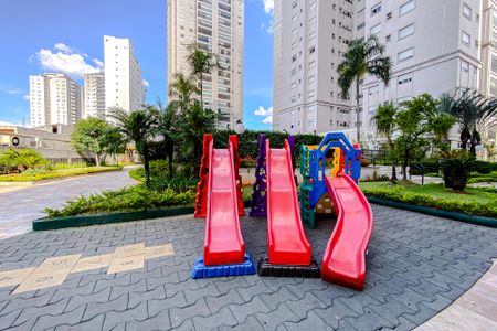 Apartamento para alugar com 98m², 4 quartos e 3 vagasÁrea comum - Playground