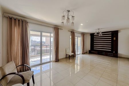 Apartamento para alugar com 98m², 4 quartos e 3 vagasSala