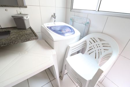 Apartamento para alugar com 54m², 2 quartos e 1 vagaÁrea de Serviço