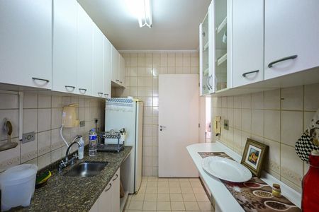 Apartamento à venda com 51m², 2 quartos e 2 vagasCozinha