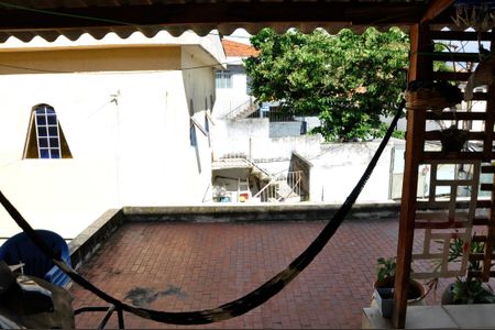 Casa à venda com 430m², 8 quartos e 4 vagasDetalhe - Casa 01 - Vista do Quarto 02