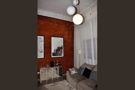 Casa à venda com 430m², 8 quartos e 4 vagasDetalhe - Casa 01 - Sala