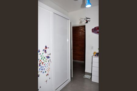 Casa à venda com 430m², 8 quartos e 4 vagasDetalhe - Casa 01 - Quarto 02