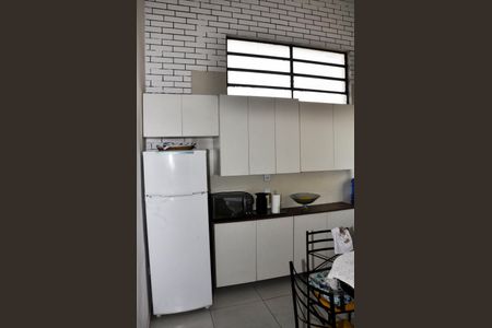 Casa à venda com 430m², 8 quartos e 4 vagasDetalhe - Casa 01 - Cozinha