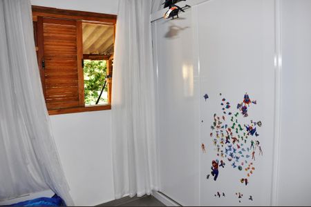 Casa à venda com 430m², 8 quartos e 4 vagasDetalhe - Casa 01 - Quarto 02