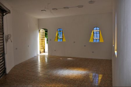 Casa à venda com 430m², 8 quartos e 4 vagasSalão