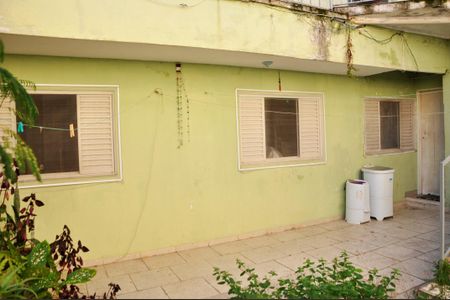 Casa à venda com 430m², 8 quartos e 4 vagasDetalhe - Casa 03