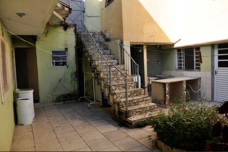 Casa à venda com 430m², 8 quartos e 4 vagasDetalhe - Quintal