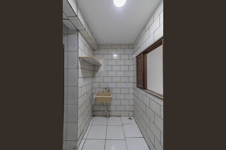 Casa para alugar com 75m², 2 quartos e sem vagaÁrea de Serviço
