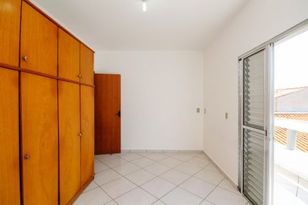Casa para alugar com 160m², 3 quartos e 18 vagas Casa para alugar com 160m², 3 quartos e 18 vagasQuarto 1