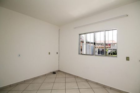 Casa para alugar com 160m², 3 quartos e 18 vagas Casa para alugar com 160m², 3 quartos e 18 vagasSala