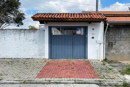 Casa para alugar com 160m², 3 quartos e 18 vagas Casa para alugar com 160m², 3 quartos e 18 vagasPlaca