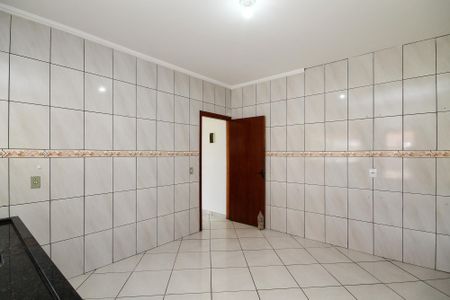 Casa para alugar com 160m², 3 quartos e 18 vagas Casa para alugar com 160m², 3 quartos e 18 vagasCozinha