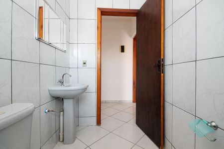 Casa para alugar com 160m², 3 quartos e 18 vagas Casa para alugar com 160m², 3 quartos e 18 vagasBanheiro Quartos