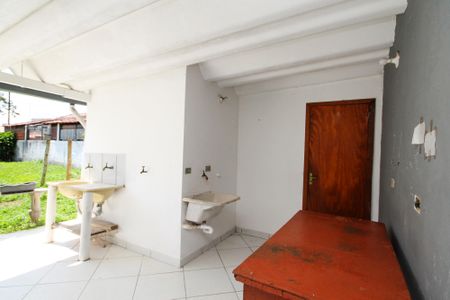 Casa para alugar com 160m², 3 quartos e 18 vagas Casa para alugar com 160m², 3 quartos e 18 vagasLavanderia 2