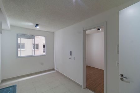 Sala de apartamento para alugar com 1 quarto, 30m² em Parque Industrial Tomas Edson, São Paulo