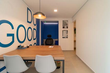 Apartamento para alugar com 30m², 1 quarto e sem vaga Apartamento para alugar com 30m², 1 quarto e sem vagaCoworking
