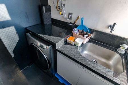 Apartamento para alugar com 71m², 2 quartos e 1 vagaÁrea de Serviço