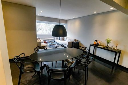 Apartamento para alugar com 71m², 2 quartos e 1 vagaDetalhe Sala