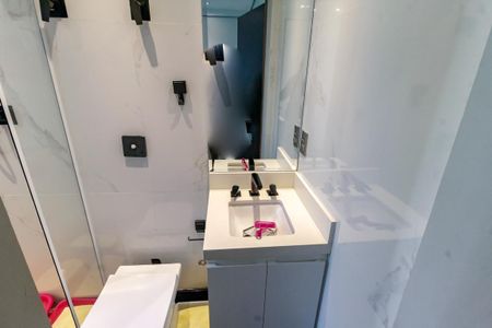 Apartamento para alugar com 71m², 2 quartos e 1 vagaBanheiro da Suíte 1