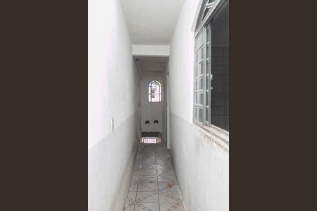 Casa para alugar com 50m², 1 quarto e sem vaga Casa para alugar com 50m², 1 quarto e sem vagaCorredor - Entrada