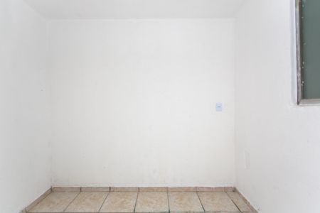 Quarto de casa para alugar com 2 quartos, 50m² em Conjunto Residencial José Bonifácio, São Paulo