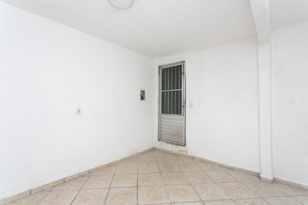 Sala de casa para alugar com 2 quartos, 50m² em Conjunto Residencial José Bonifácio, São Paulo