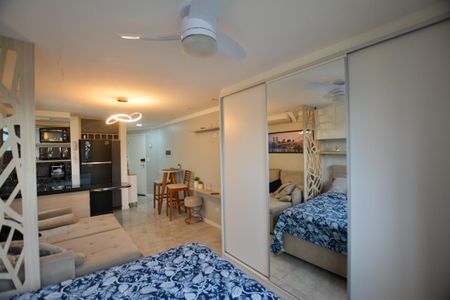 Quarto  de kitnet/studio para alugar com 1 quarto, 30m² em Vila Polopoli, São Paulo