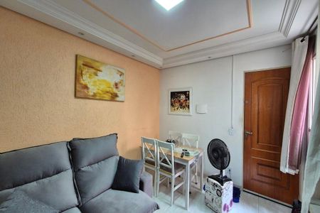 Sala de apartamento à venda com 2 quartos, 47m² em Jardim Yeda, Campinas