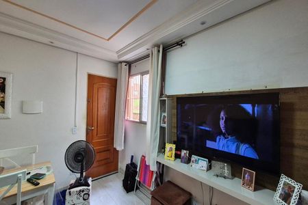 Sala de apartamento à venda com 2 quartos, 47m² em Jardim Yeda, Campinas