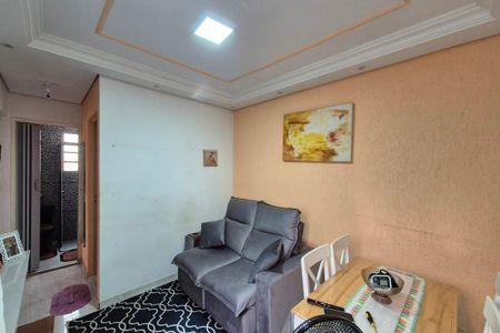 Sala de apartamento à venda com 2 quartos, 47m² em Jardim Yeda, Campinas