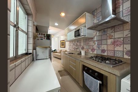 Apartamento para alugar com 60m², 2 quartos e 1 vaga Apartamento para alugar com 60m², 2 quartos e 1 vagaCozinha/área de serviço