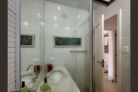 Apartamento para alugar com 60m², 2 quartos e 1 vagaBanheiro social