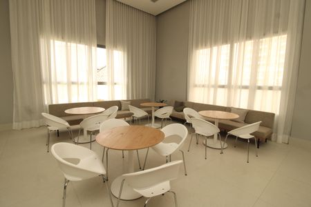 Apartamento à venda com 35m², 1 quarto e sem vagaÁrea comum - Salão de festas