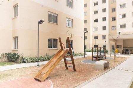 Apartamento para alugar com 32m², 2 quartos e sem vaga Apartamento para alugar com 32m², 2 quartos e sem vagaÁrea comum - Playground