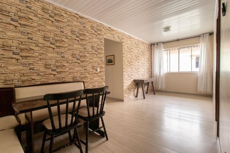 Sala de apartamento para alugar com 3 quartos, 74m² em Hauer, Curitiba