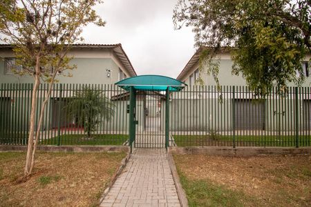 Apartamento para alugar com 74m², 3 quartos e 1 vagaFachado do condomínio