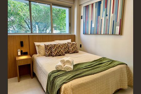 Sala/Quarto de apartamento para alugar com 1 quarto, 21m² em Pinheiros, São Paulo
