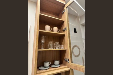Cozinha de apartamento para alugar com 1 quarto, 21m² em Pinheiros, São Paulo