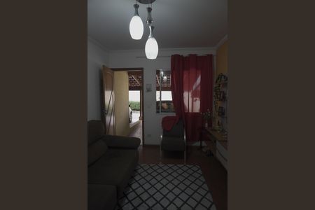 Casa de condomínio à venda com 70m², 2 quartos e 1 vagaSala