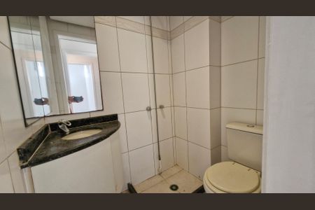 Casa de Condomínio para alugar com 4 quartos, 170m² em Vargem Grande, Rio de Janeiro