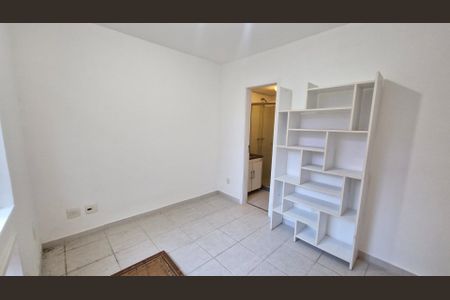 Casa de condomínio para alugar com 170m², 4 quartos e 2 vagas