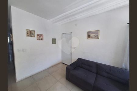 Casa à venda com 3 quartos, 114m² em Vila Campanela, São Paulo