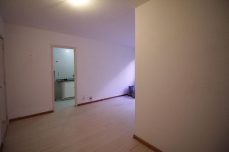 Sala de apartamento para alugar com 2 quartos, 42m² em Freguesia (jacarepaguá), Rio de Janeiro