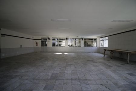 Apartamento à venda com 42m², 2 quartos e 1 vagaÁrea comum - Salão de festas